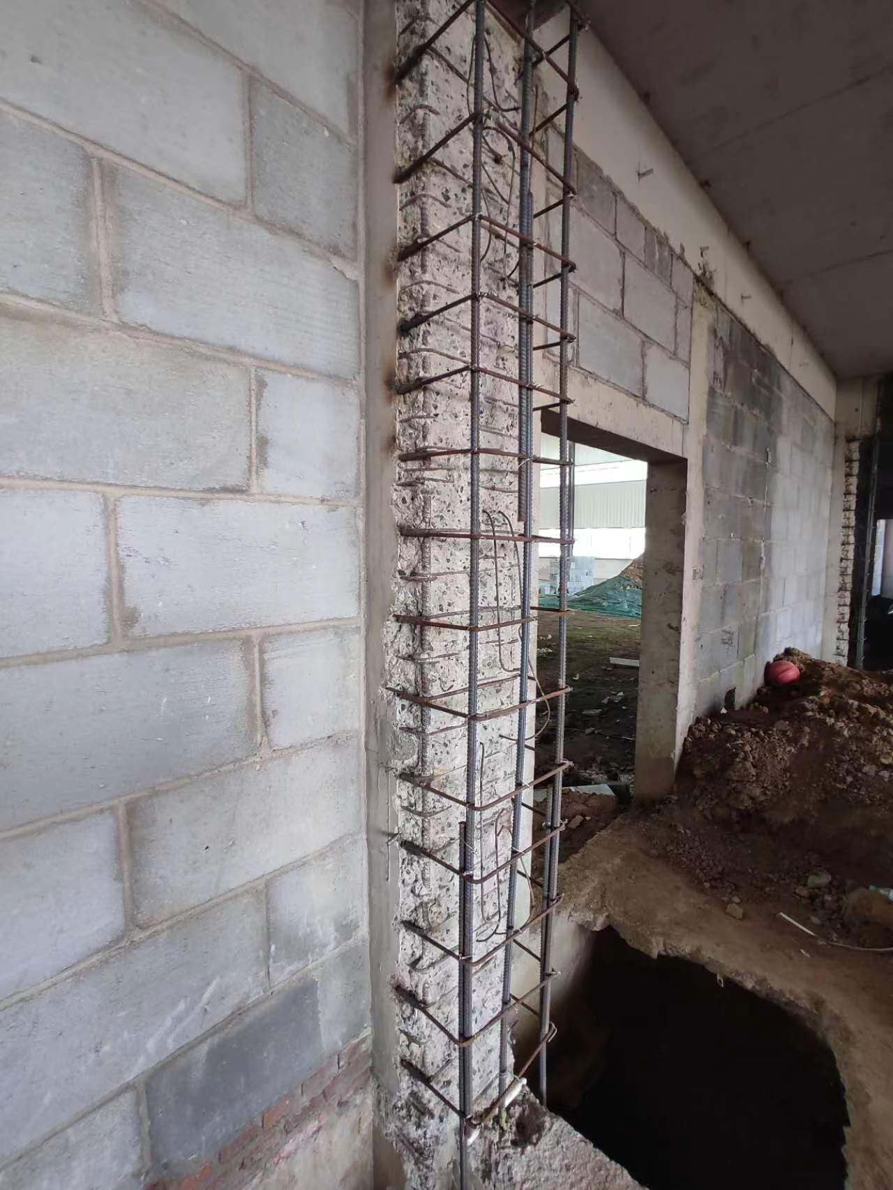 合肥混凝土浇筑后多久可以拆模板